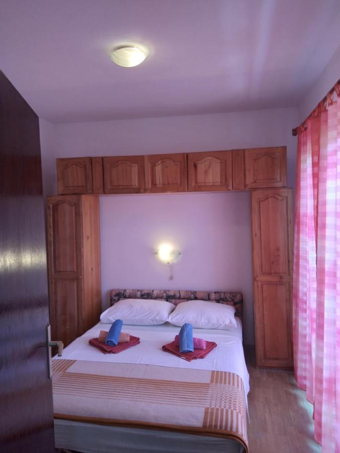 Apartments "Sun-Sea" Lopar Luaran gambar