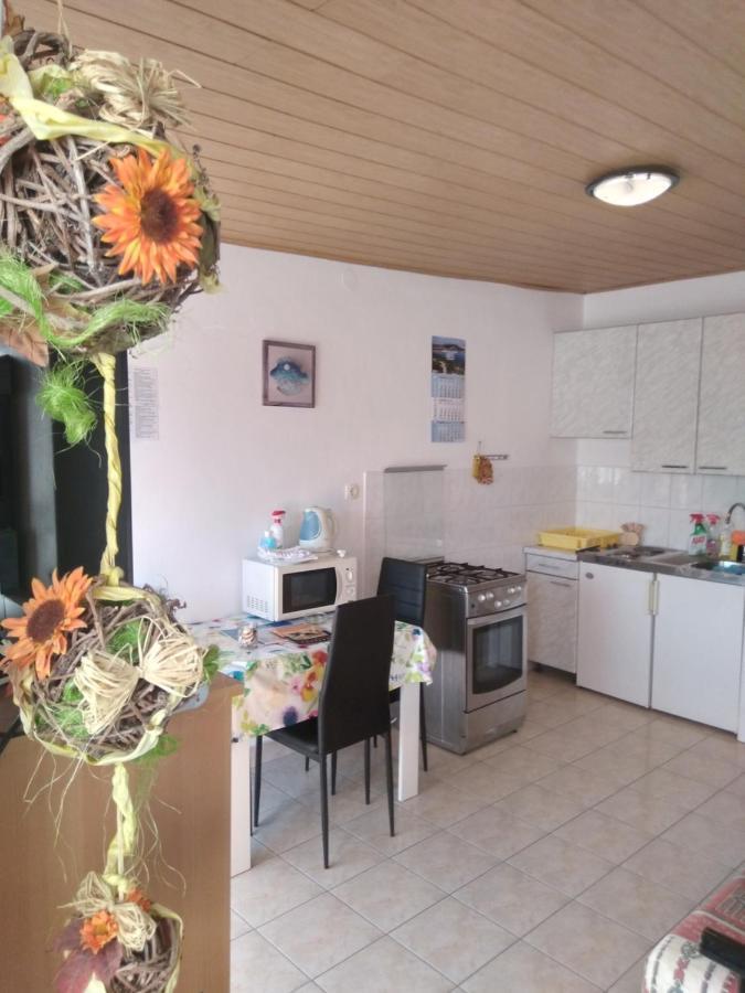 Apartments "Sun-Sea" Lopar Luaran gambar